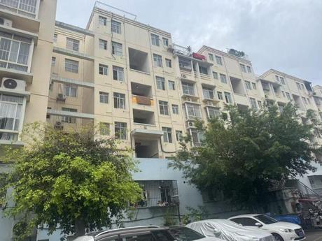 【金地花园】南宁市良庆区银海大道706-1号金地花园1号楼3单元602号不动产
