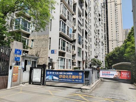【上风瑞庭】四川省成都市温江区涌泉花土路69号上风瑞庭小区8栋1单元4楼5号
