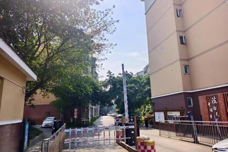 【普兴街道岳店商业街65号】普兴街道岳店商业街65号33栋1单元5层1号