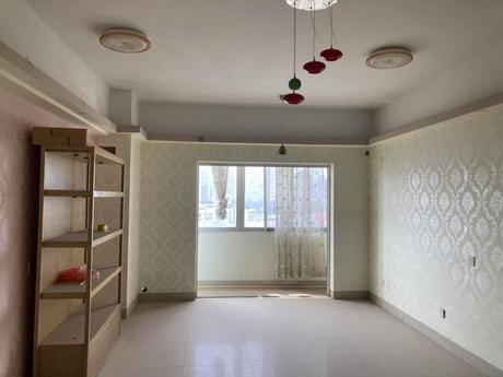 【裕丰大厦】南宁市兴宁区西关路1号裕丰大厦1208号不动产及屋内物品一批