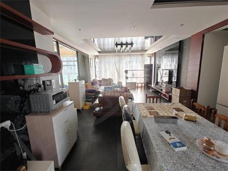 【龙湖·晶蓝半岛B区】成都市锦江区宏济新路485号5栋1单元22楼2203号房屋及3栋-1楼86号车位(整体拍卖)