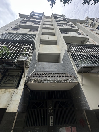 【文华园】南宁市西乡塘区大学路59号文华园6号楼1单元8层6-1-702号房