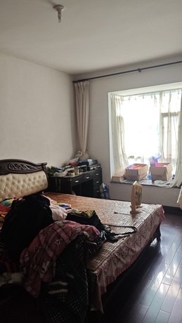 【世纪阳光·沁景苑】南宁市青秀区桂春路15号世纪阳光·沁景苑二区淳韵居4单元302号房