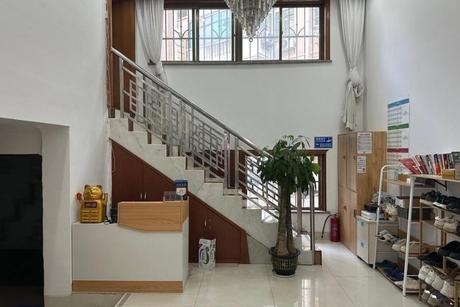 【金康居住小区凤江苑】南宁市江南区星光大道213号金康居住小区凤江苑11号楼124号不动产