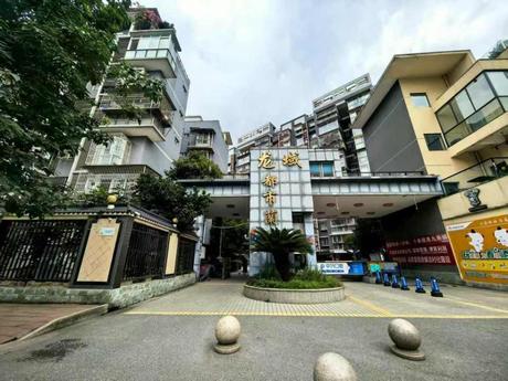 【龙域都市兰亭】青白江区凤祥路1号3栋2单元10楼1006号住宅