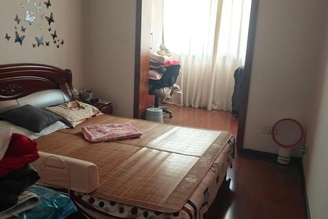 【东较场街73号院】四川省成都市锦江区东较场街73号2栋7单元4层1号房产