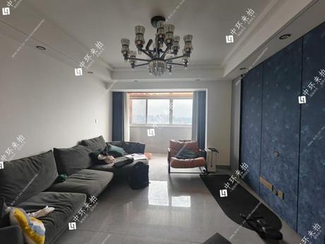 【蓉树园】四川省成都市郫都区红光镇三观庙街280号5栋1单元28层2805号的住宅。