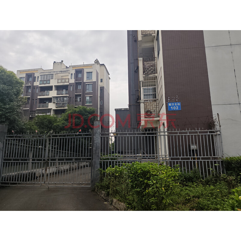 【祥瑞府】成都市郫都区古城镇蜀汉北街102号3栋4单元3层301号房屋