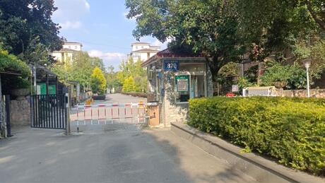 【银城花树间】(破)成都市温江区生态大道寿安段876号3栋1单元1楼115号房产