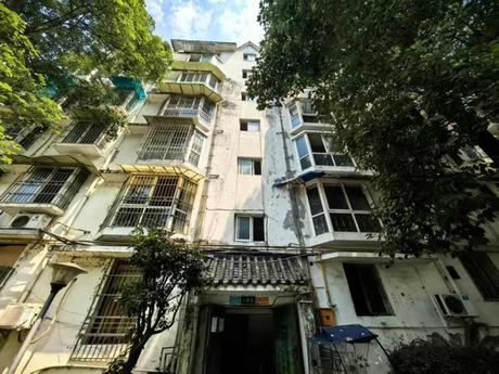 【玉垒名居】都江堰市灌口镇蒲阳路8栋1单元6层1号住宅