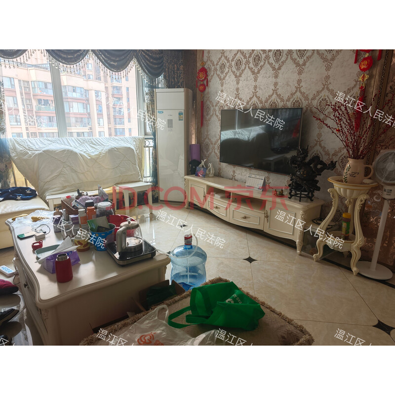 【蓝光锦绣城(五期)】成都市成华区和美东路177号5栋1单元19层1902号房屋