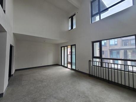 【金辉新城半岛云著一期】成都市新都区龙桥镇江景巷111号1栋4单元5层5号房屋