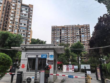 【凤凰山1号】四川省成都市新都区大丰街道大天路1689号1栋3单元7层4号