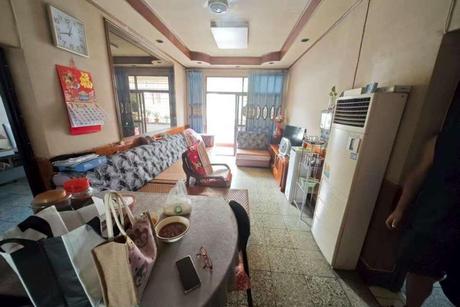 【紫东花园】成都市双流区东升街道藏卫路北一段53号1栋2单元4层4号房屋