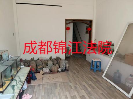 【天府花城】位于成都市温江区万春镇南岳村九社号7栋2-3楼6号房屋(实勘地址为成都市温江区万春镇生态大道踏水段299号7栋1单元2楼56号)