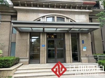 【鹭湖宫7区B区】(刑)四川省成都市温江区万春镇春江西路398号8栋1单元2401号住宅、9栋4楼194号、195号车库
