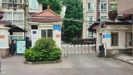 【柳城阳光】成都市温江区柳城街办德通桥路233号3栋2单元3层14号房屋及附着装修