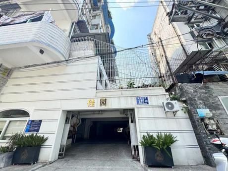 【佳园】成都市金牛区抚琴西路216号1栋1单元2楼3号住宅