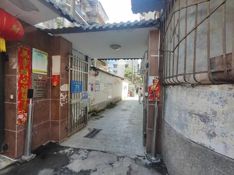 【光荣北路75号院】成都市金牛区光荣北路75号2栋4单元4层8号房屋