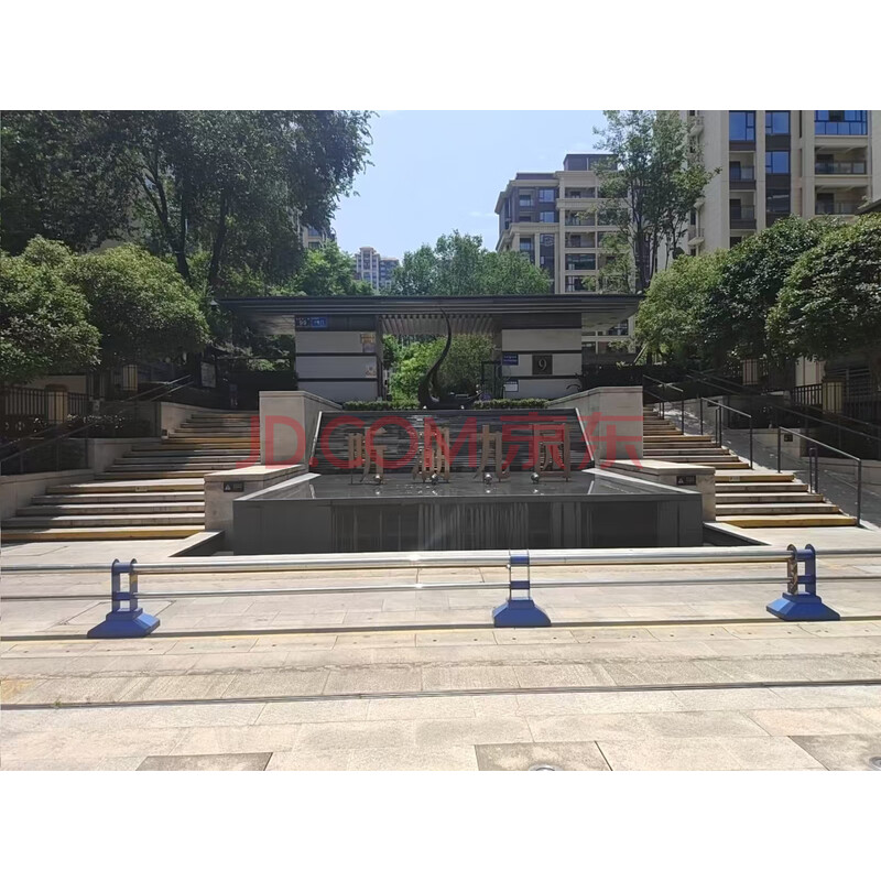 【听湖九园】成都市青白江区大同镇凤凰东二路99号5栋1单元5楼501号房屋