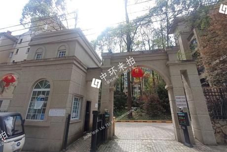 【回龙街199号】成都市彭州市龙门山镇回龙街199号2幢2层206号住宅用房