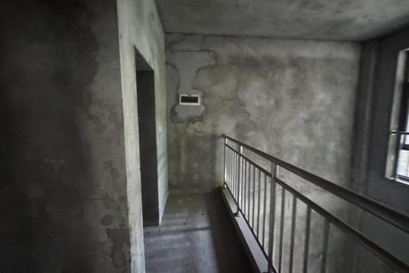 【润洲金外滩】位于四川省成都市金堂县赵镇金凤路558号15栋-1-2层1号的住宅一处