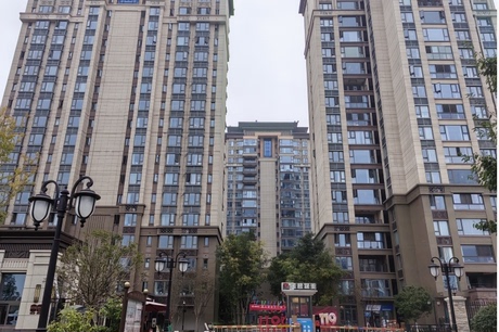 【恒大翡翠龙庭】彭州市濛阳街道东星路139号5栋1单元14层1401号房屋