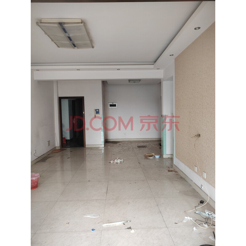 【东升国瑞】成都市双流区东升街道荷塘北街189号东升国瑞2栋2单元6层24号房屋及添附装修设施