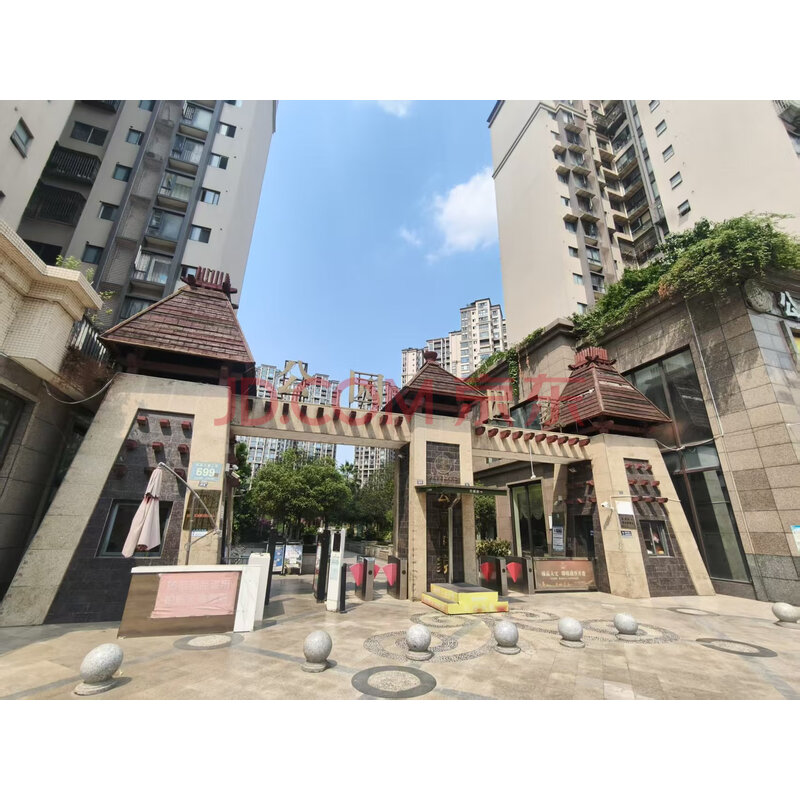 【公园世家】成都市青白江区凤凰大道二段699号1栋1单元11楼1102号房屋